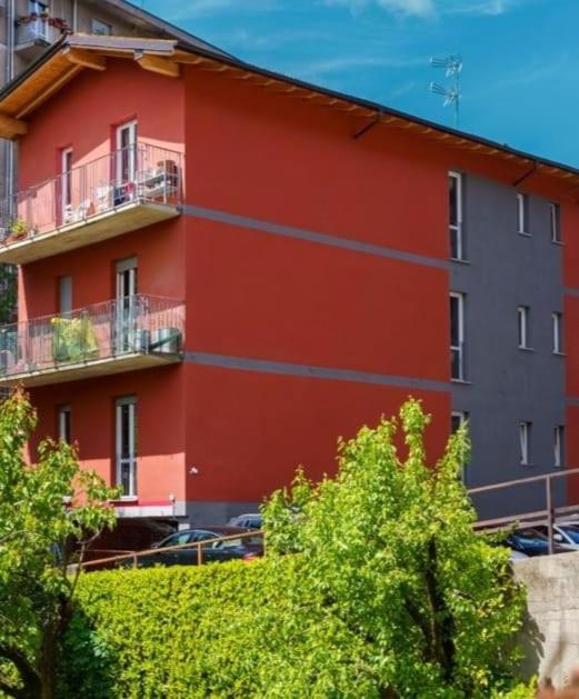 The Orange Housing In Όπως Εξωτερικό φωτογραφία