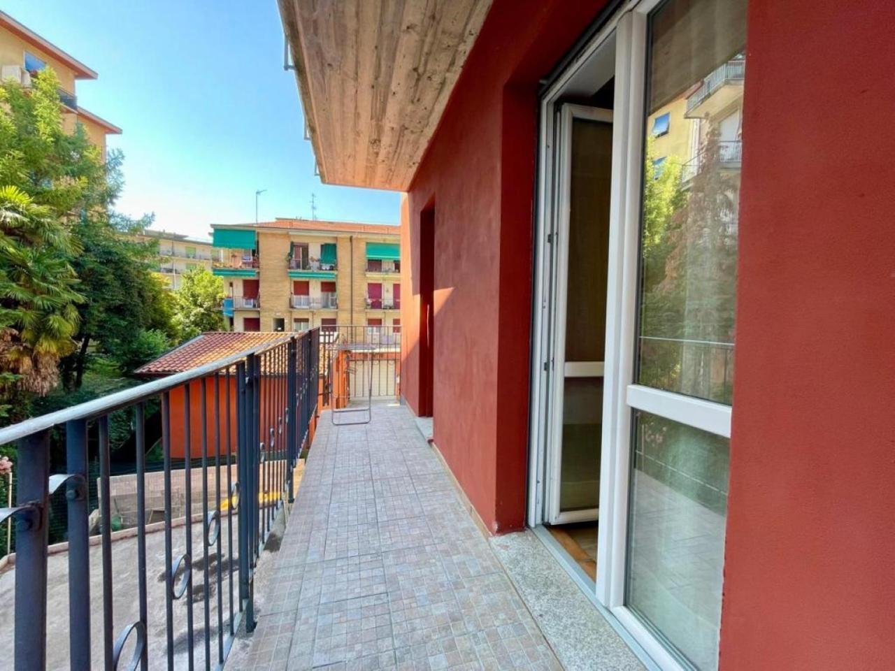 The Orange Housing In Όπως Εξωτερικό φωτογραφία